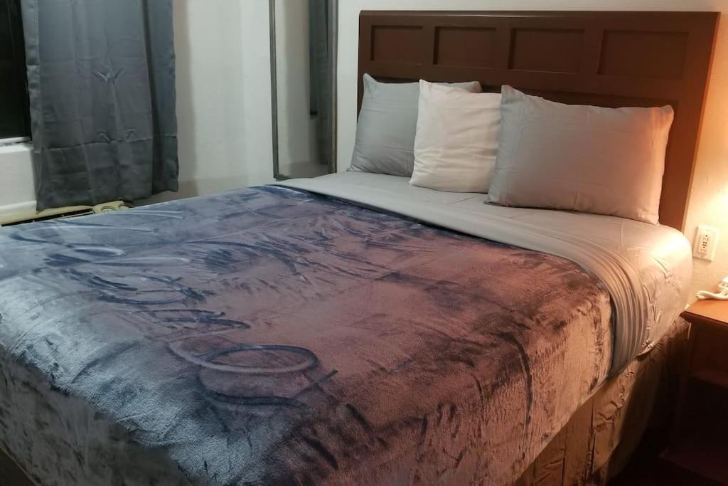 סטילווטר Osu 2 Queen Beds Hotel Room 230 Wi-Fi מראה חיצוני תמונה